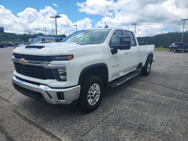 2025 Chevrolet Silverado 2500HD LT - Photo 9