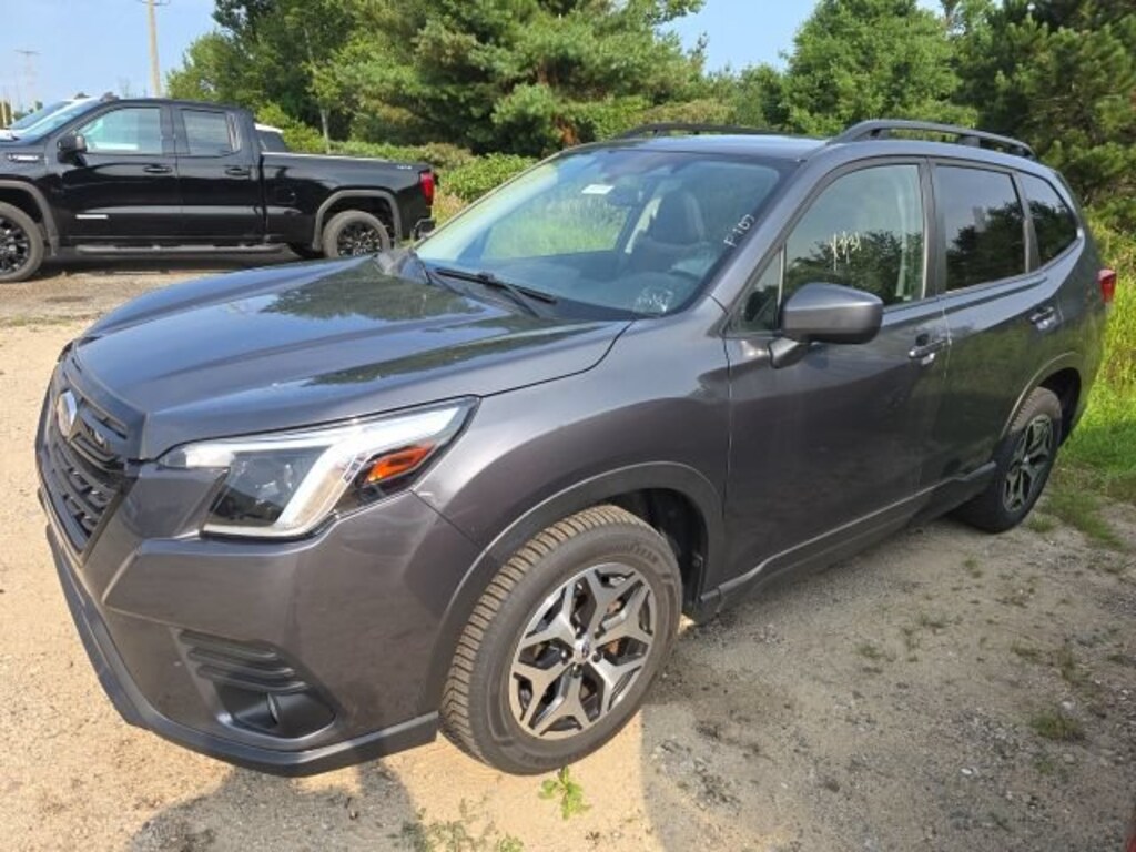 Used 2024 Subaru Forester Premium SUV