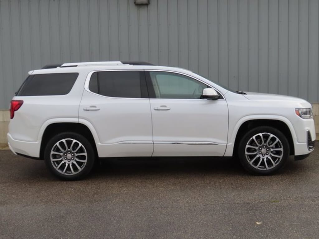 Used 2023 GMC Acadia Denali SUV