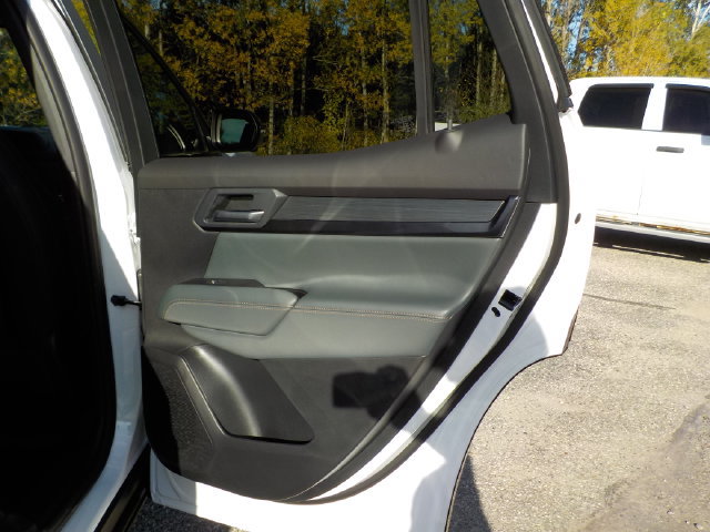 2027 GMC Terrain AT4 - Photo 21