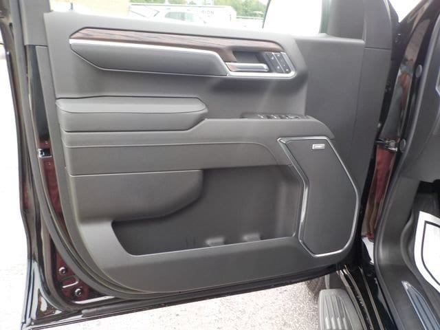 2026 GMC Sierra 1500 SLT - Photo 14