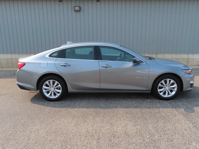 Used 2024 Chevrolet Malibu 1LT with VIN 1G1ZD5ST0RF130508 for sale in Cadillac, MI