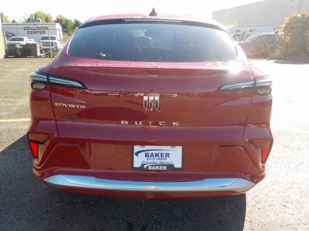 New 2026 Buick Envista Avenir SUV