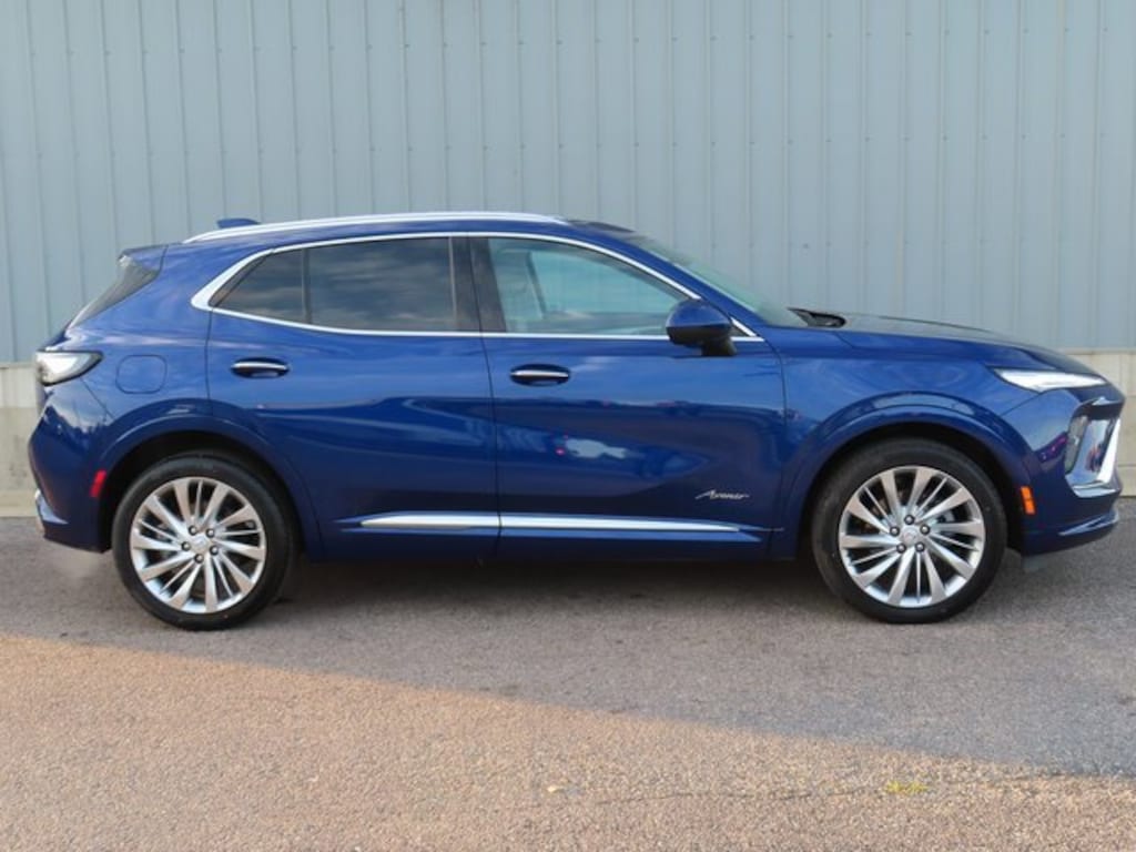 Used 2025 Buick Envision Avenir SUV