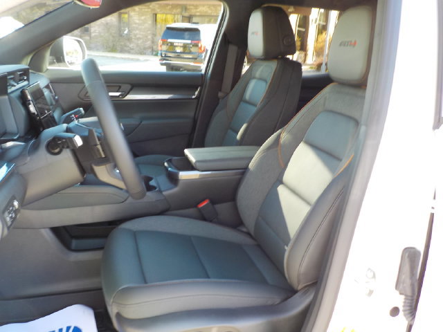 2027 GMC Terrain AT4 - Photo 14