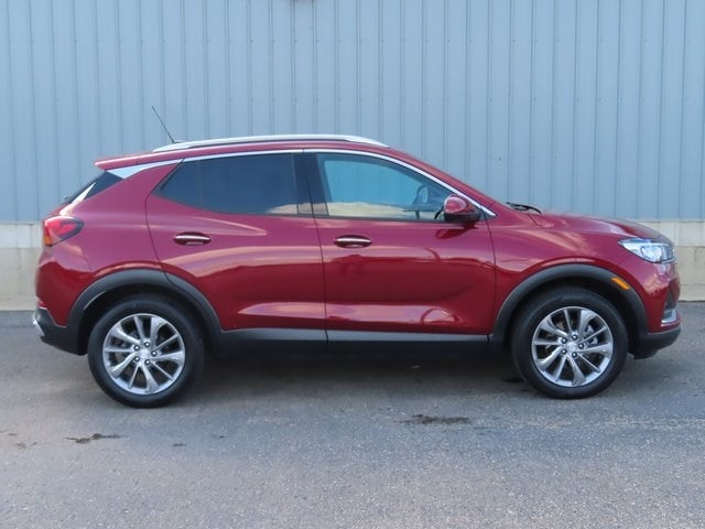 Used 2022 Buick Encore GX Essence with VIN KL4MMGSLXNB137345 for sale in Cadillac, MI