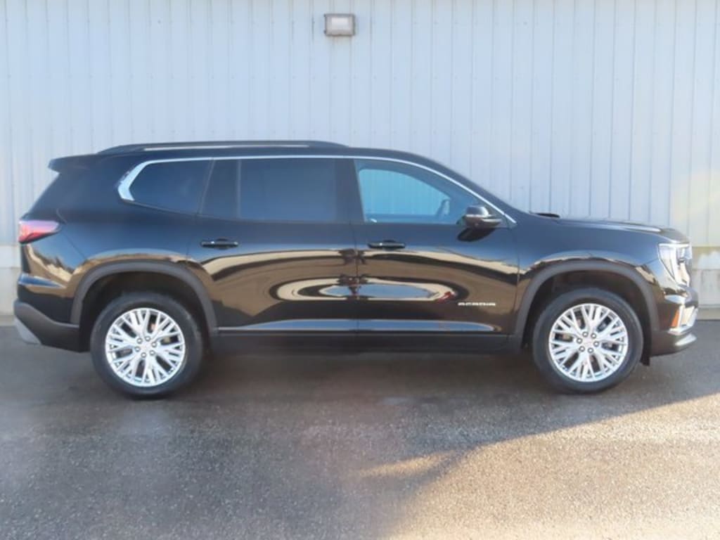 Used 2024 GMC Acadia Elevation SUV