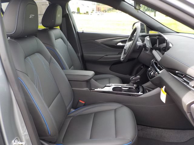 2026 Buick Envista Sport Touring - Photo 22