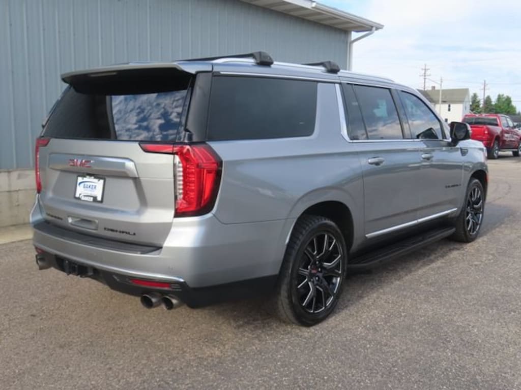 Used 2023 GMC Yukon XL Denali SUV