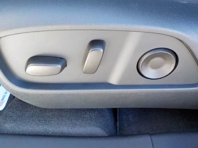 2027 GMC Terrain AT4 - Photo 16
