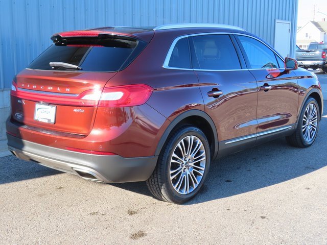 2016 Lincoln MKX Reserve photo 3