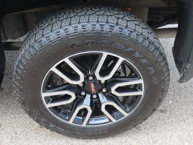 2026 GMC Sierra 1500 AT4 - Photo 16