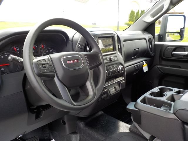 2026 GMC Sierra 3500HD Pro - Photo 18