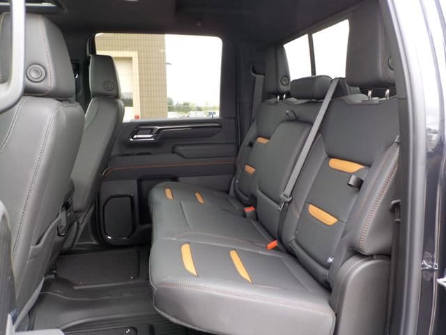 2026 GMC Sierra 2500HD AT4 - Photo 24