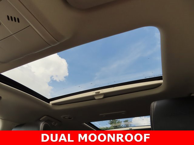 2023 Gmc Acadia Denali photo 4