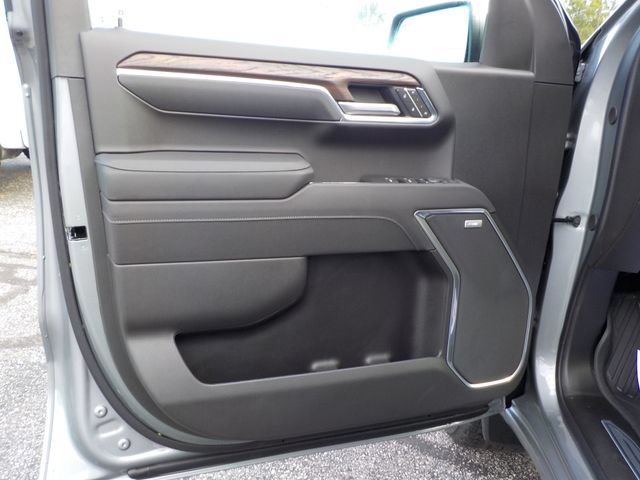 2026 GMC Sierra 1500 SLT - Photo 13