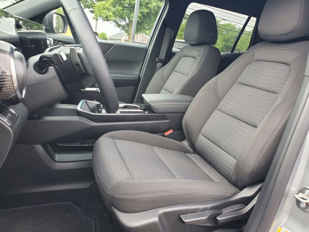 2026 Chevrolet Equinox LT - Photo 6
