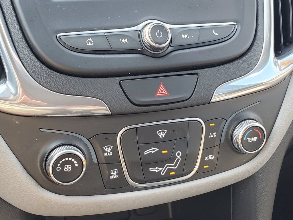 2019 Chevrolet Equinox 2FL - Photo 17
