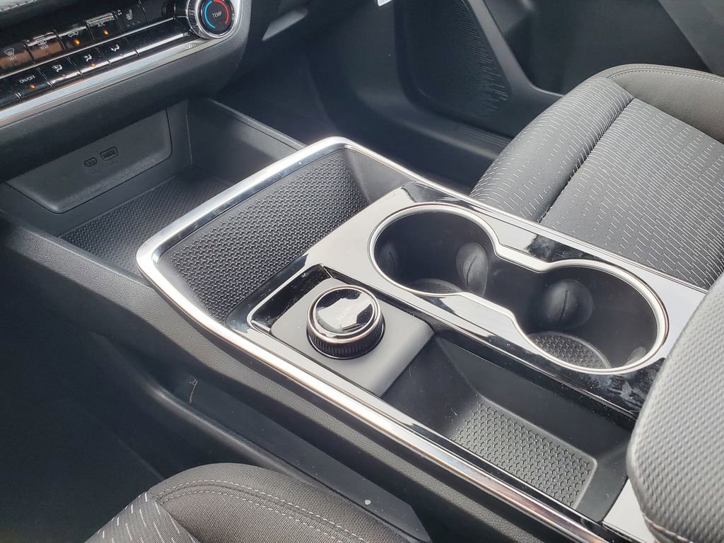 2026 Chevrolet Equinox LT - Photo 24