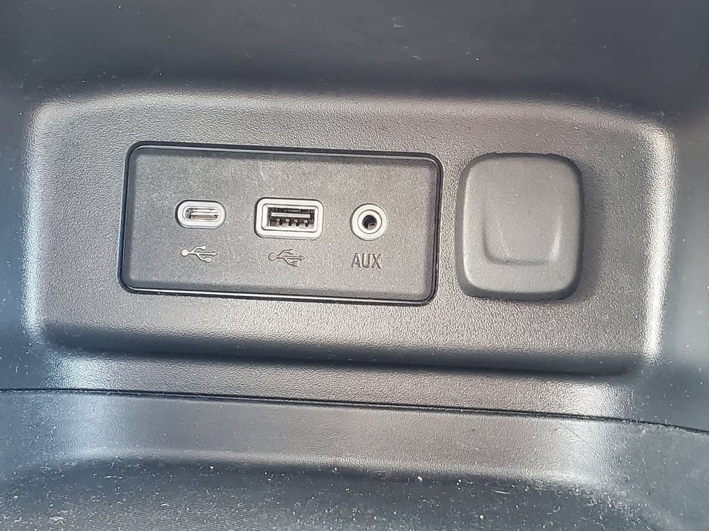 2019 Chevrolet Equinox 2FL - Photo 18