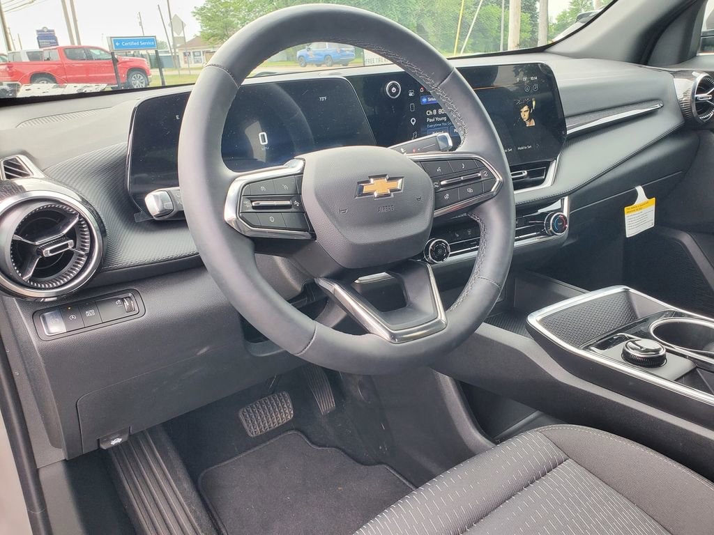 2026 Chevrolet Equinox LT - Photo 9