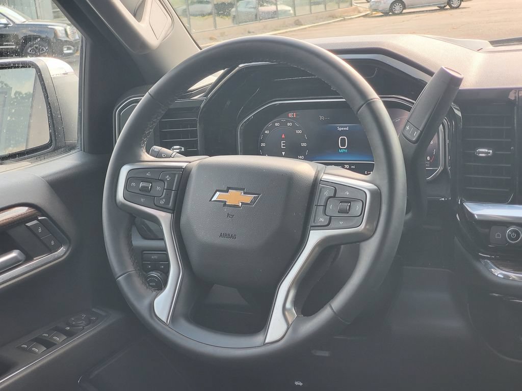 2024 Chevrolet Silverado 1500 LT - Photo 24