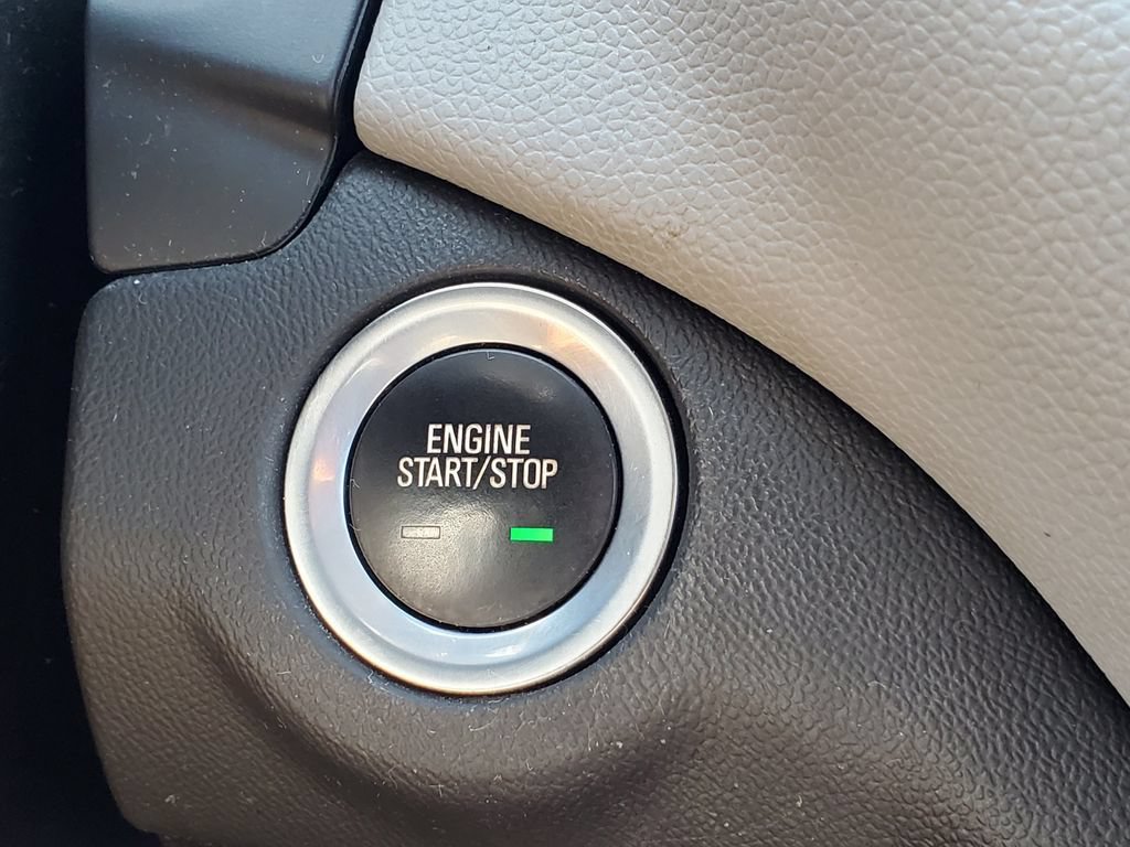 2019 Chevrolet Equinox 2FL - Photo 13