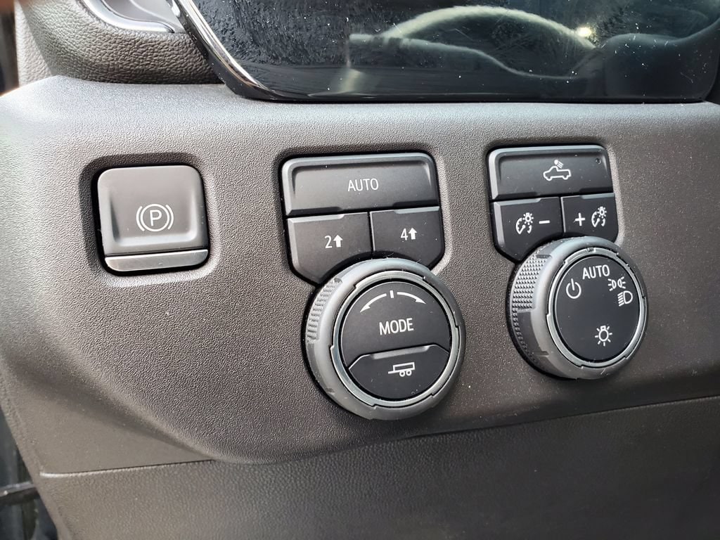 2024 Chevrolet Silverado 1500 LT - Photo 9