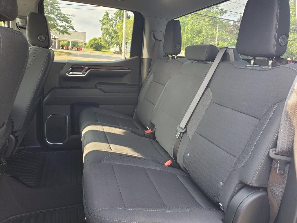 2024 Chevrolet Silverado 1500 LT - Photo 25