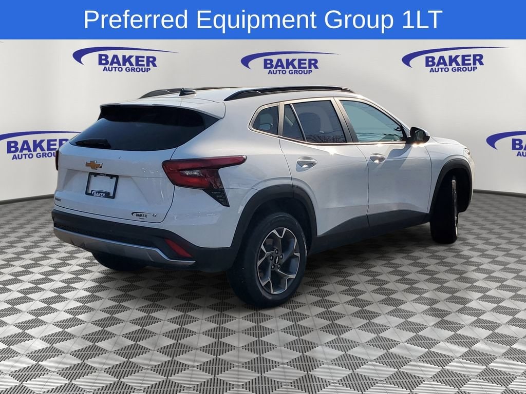 Used 2024 Chevrolet Trax LT with VIN KL77LHE24RC002146 for sale in Ithaca, MI
