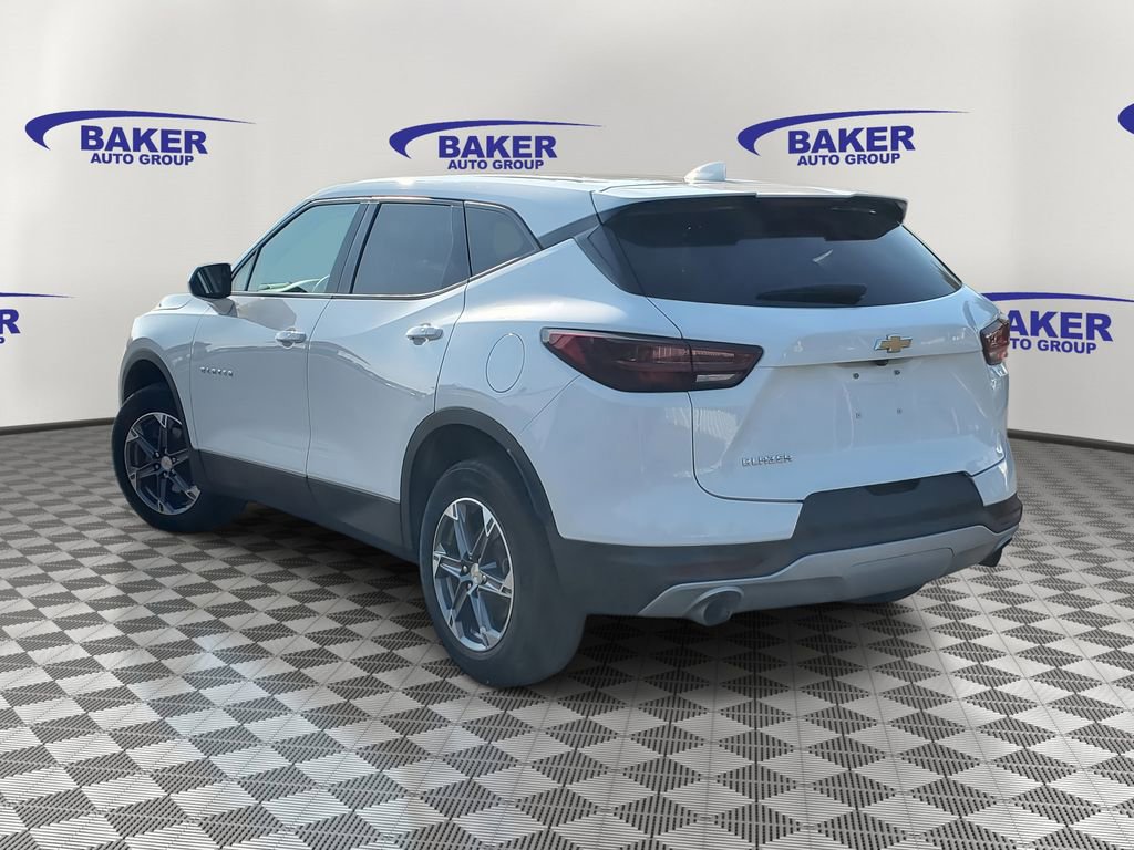 2024 Chevrolet Blazer 2LT photo 3