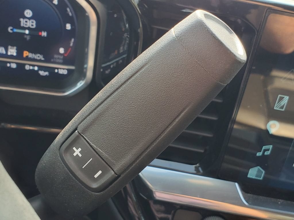 2024 Chevrolet Silverado 1500 LT - Photo 12