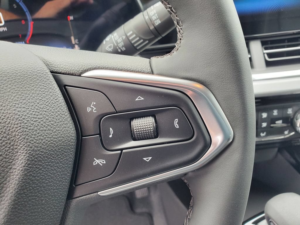 2026 Chevrolet Trax LT - Photo 10
