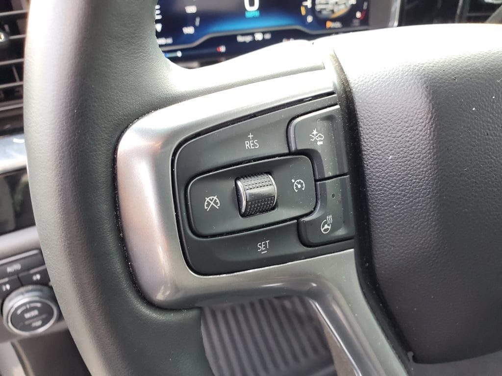 2024 Chevrolet Silverado 1500 LT - Photo 10