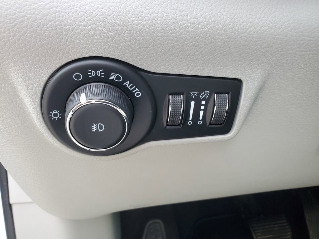 2022 Jeep Compass Limited - Photo 11
