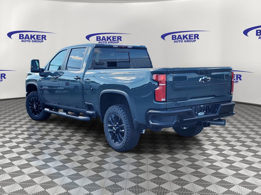 2026 Chevrolet Silverado 2500HD LT photo 2