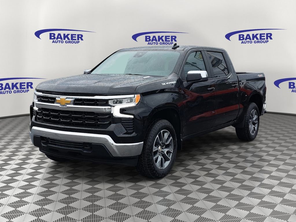 2025 Chevrolet Silverado 1500 LT photo 2