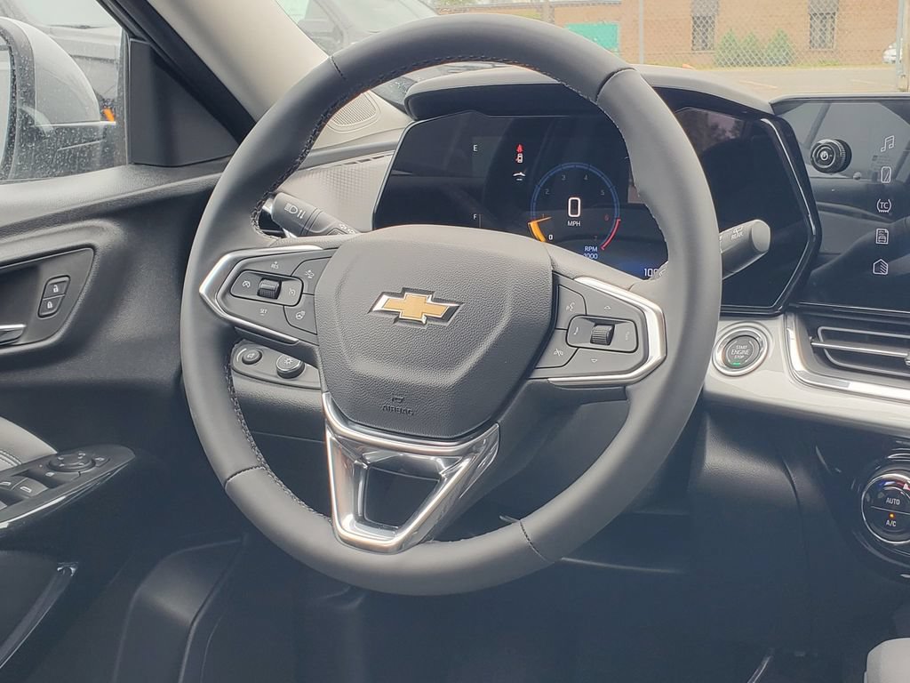 2026 Chevrolet Trax LT - Photo 25