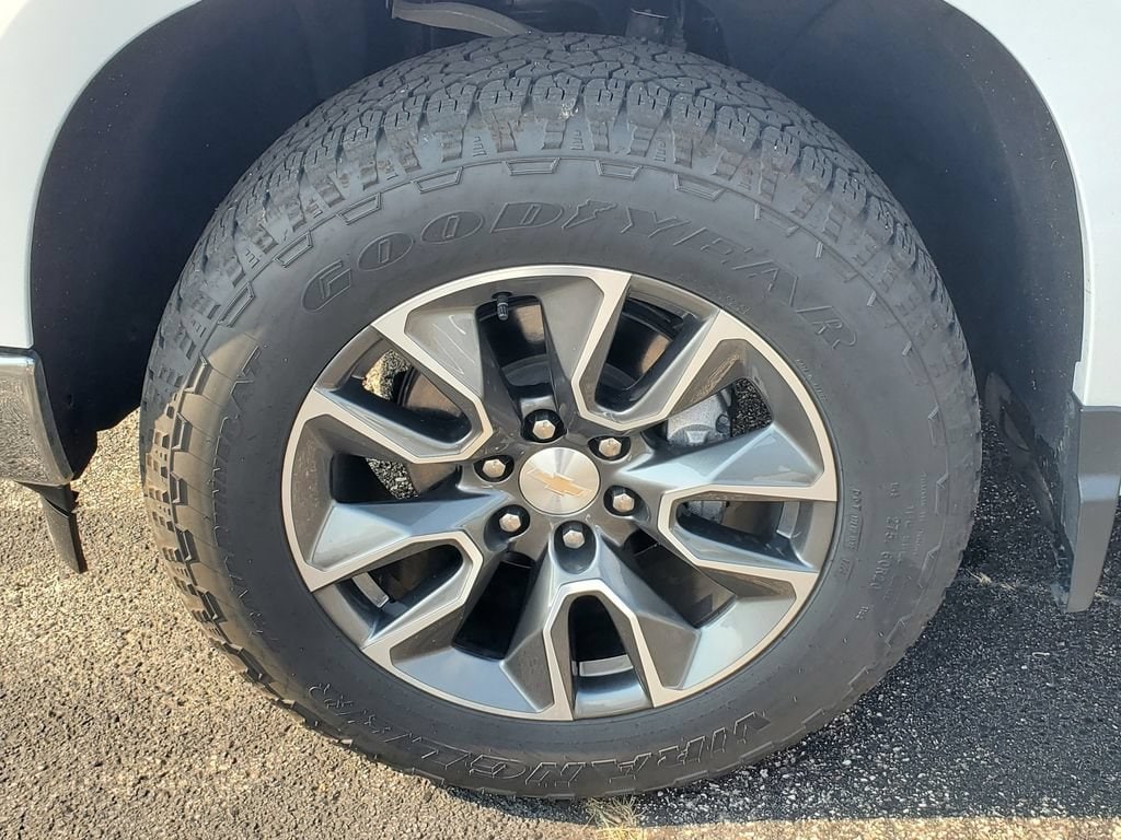 2024 Chevrolet Silverado 1500 LT - Photo 29