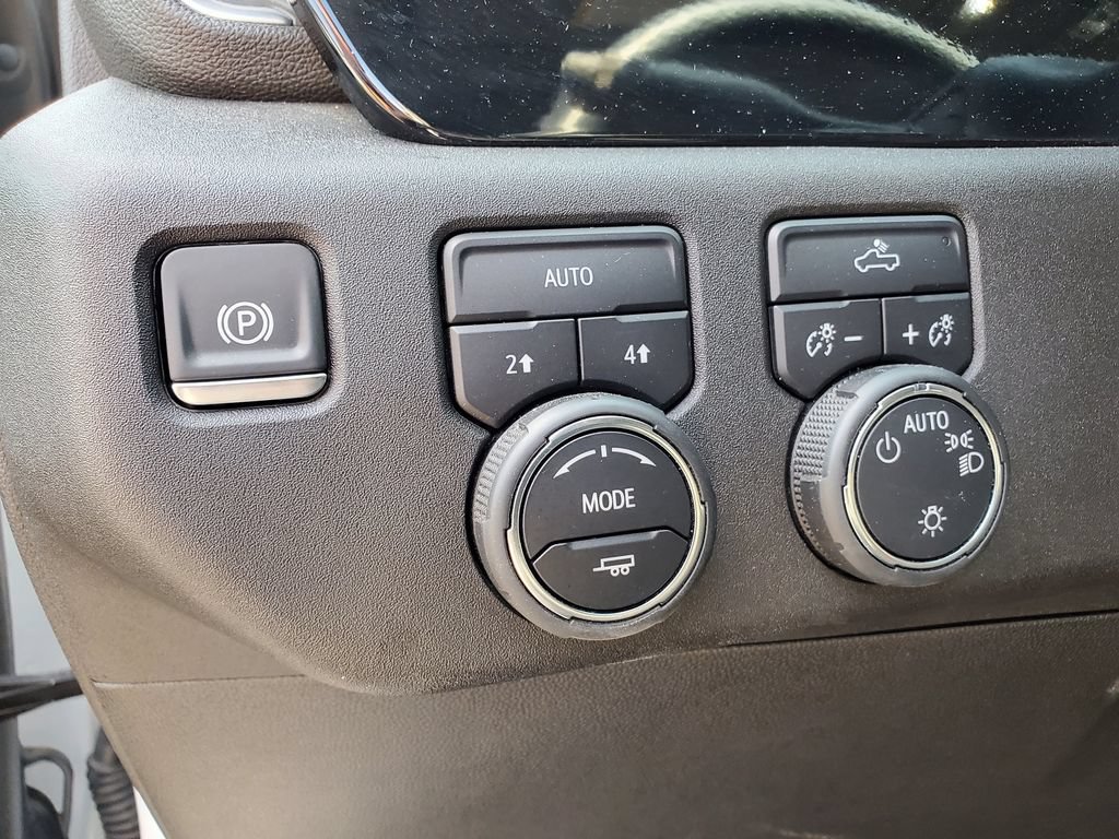 2024 Chevrolet Silverado 1500 LT - Photo 9