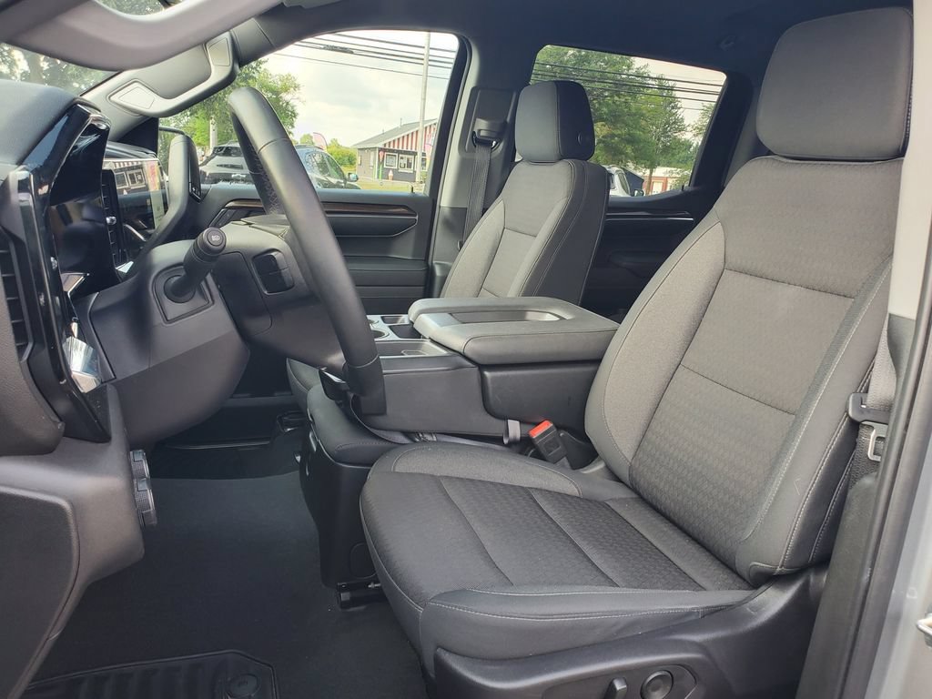 2024 Chevrolet Silverado 1500 LT - Photo 6
