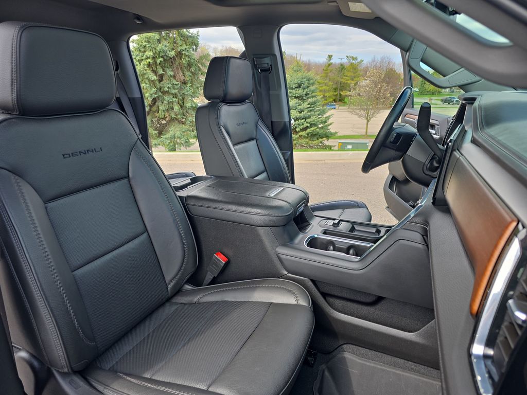 2024 GMC Sierra 2500HD Denali - Photo 10