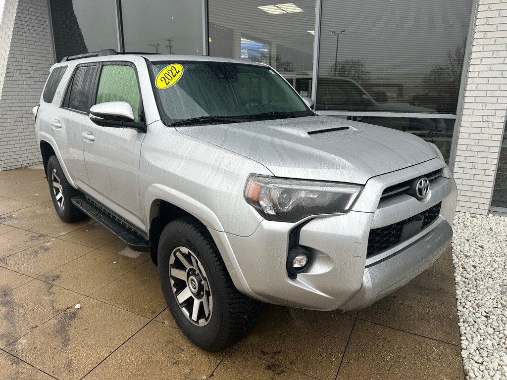 2022 Toyota 4Runner TRD Off-Road Premium's photo