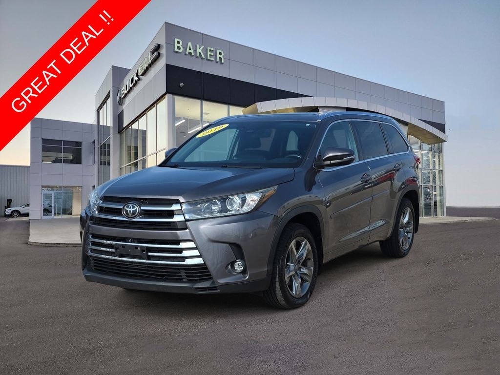 Used 2019 Toyota Highlander Limited Platinum V6 SUV