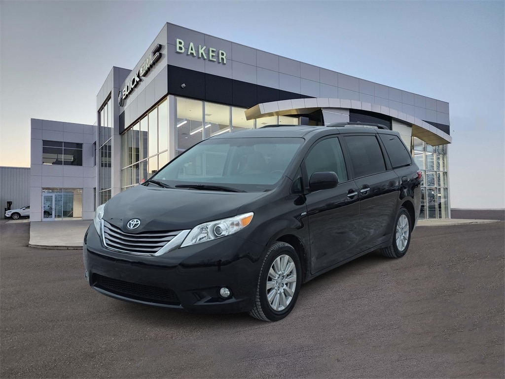 2017 Toyota Sienna XLE