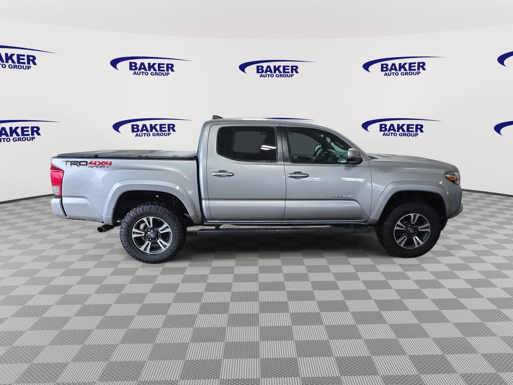 Used 2016 Toyota Tacoma Truck Double Cab