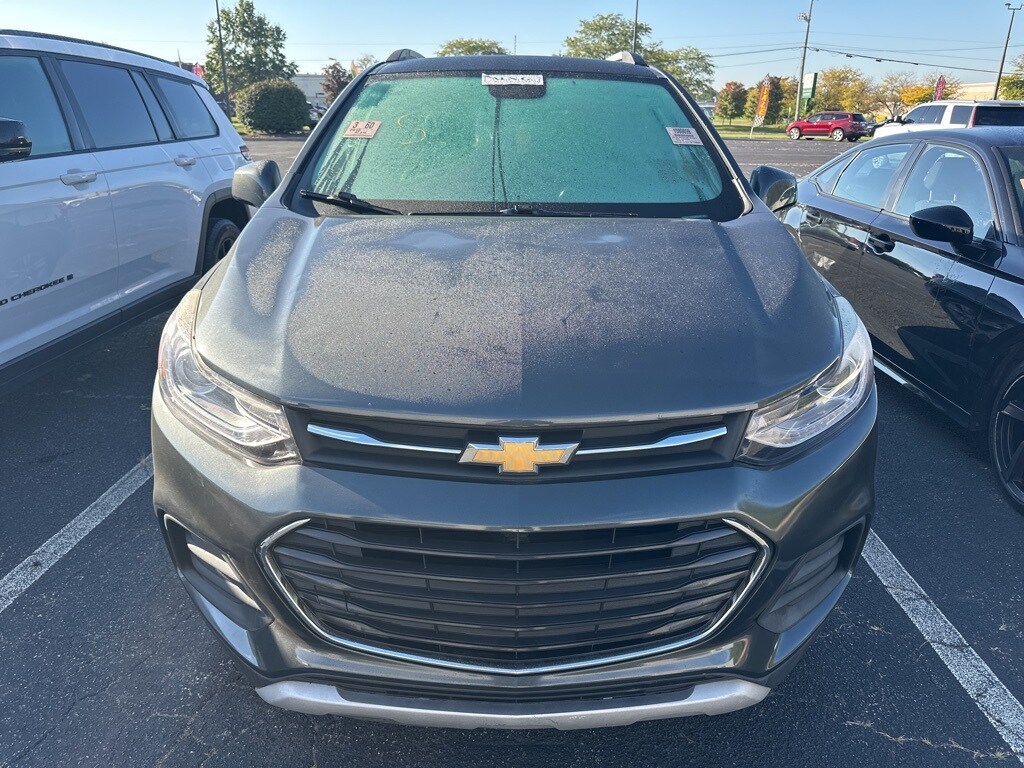 2018 Chevrolet Trax LT photo 2