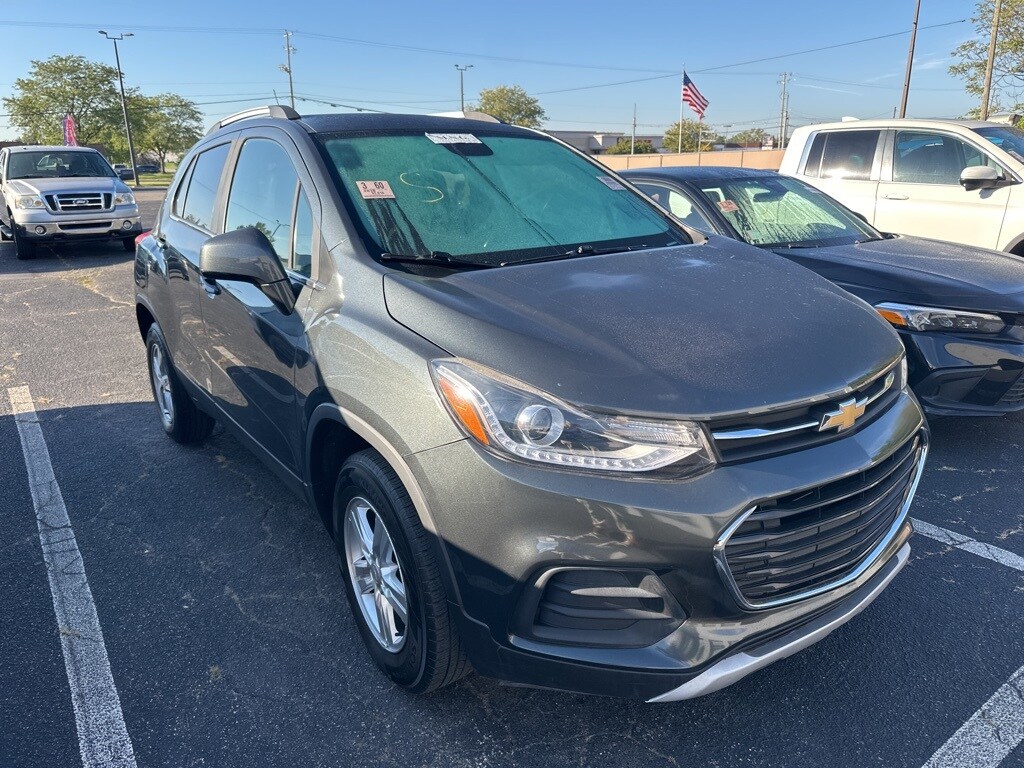 2018 Chevrolet Trax LT photo 3