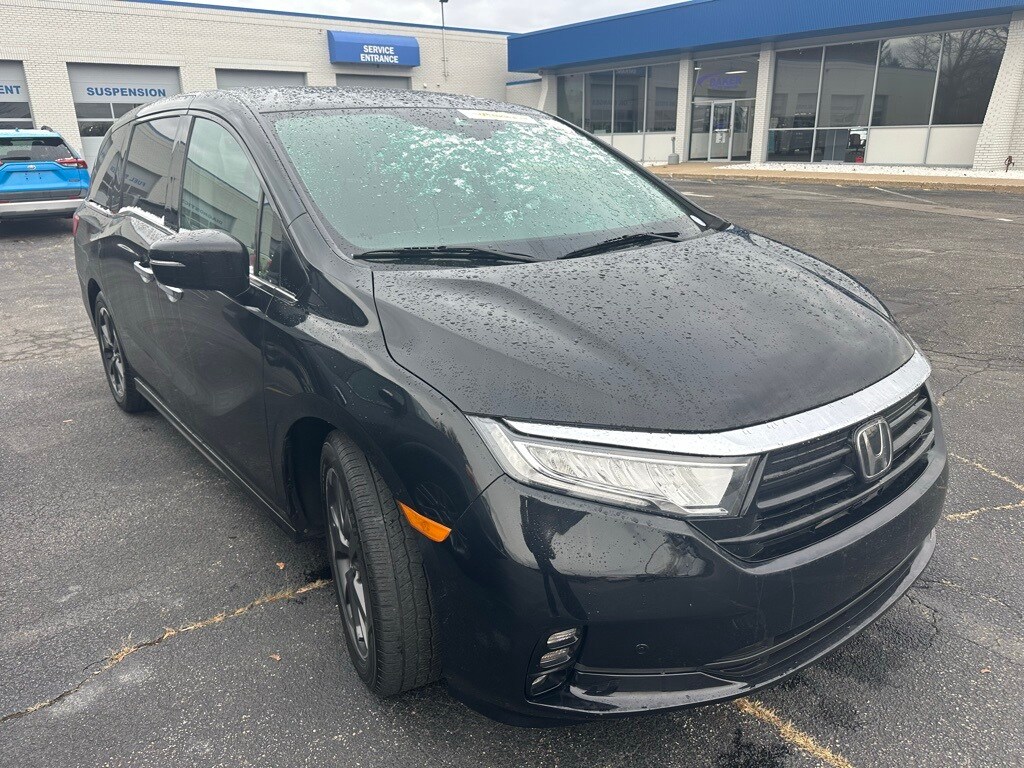 2023 Honda Odyssey Elite photo 3