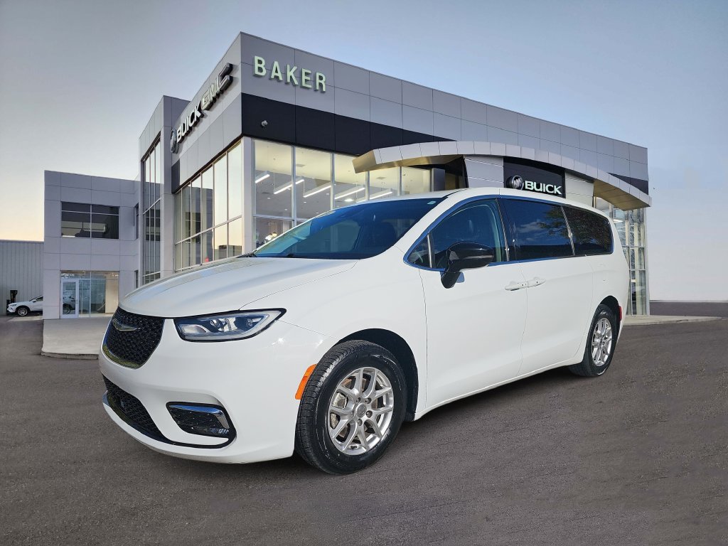 2024 Chrysler Pacifica